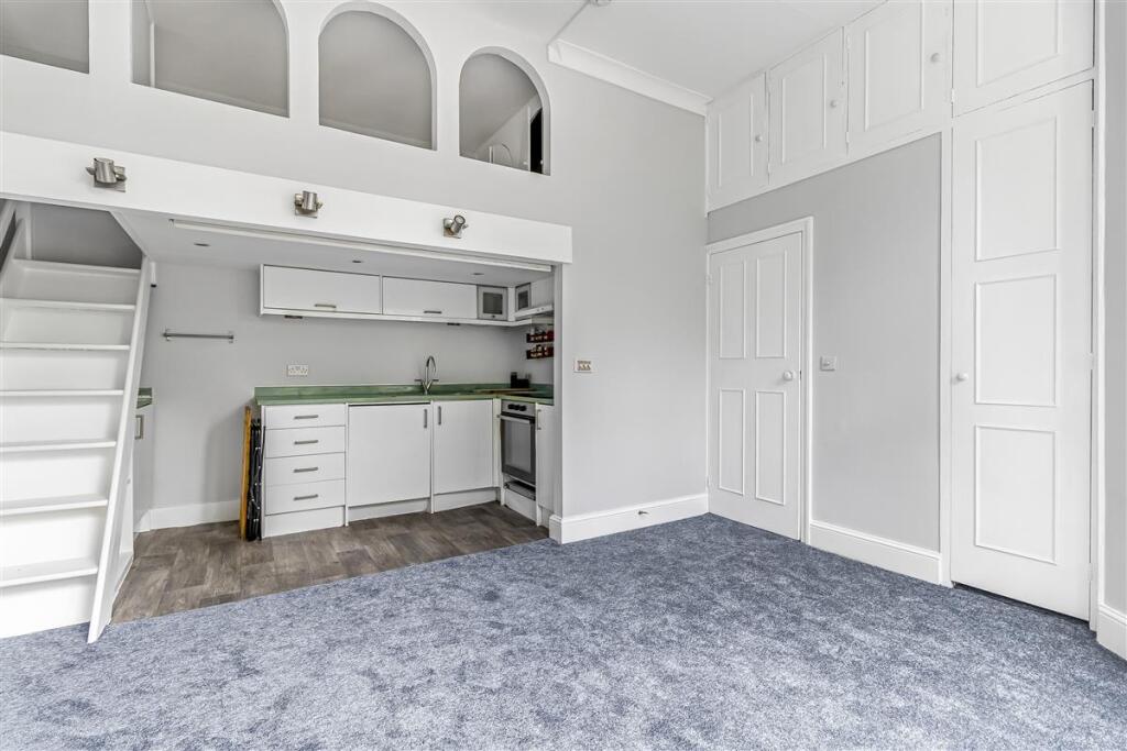 Kitchen/Reception Room