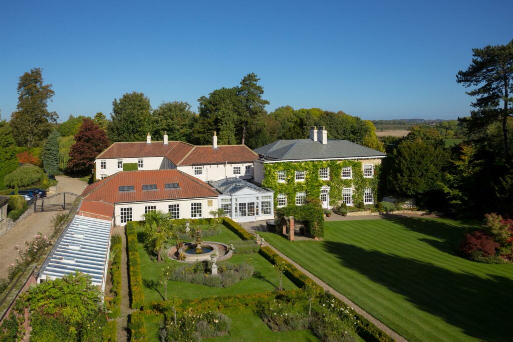 Grimston Lodge