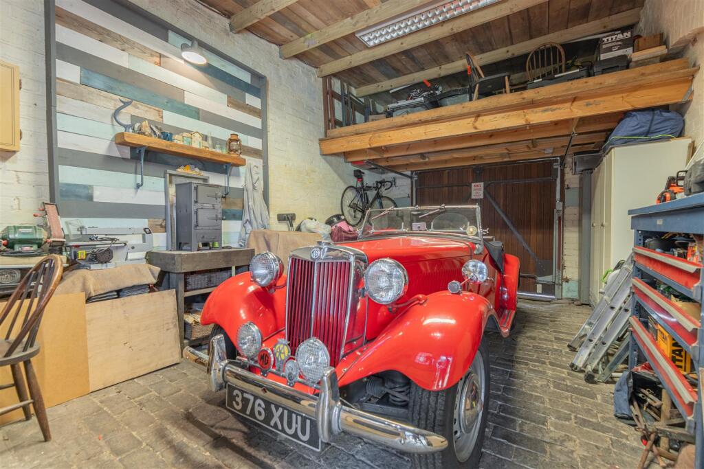 DSC01101-HDR.jpg