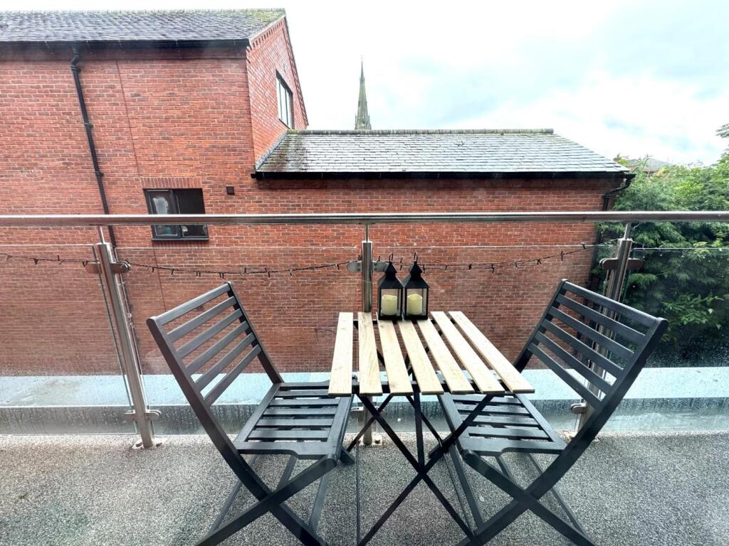 balcony.jpg