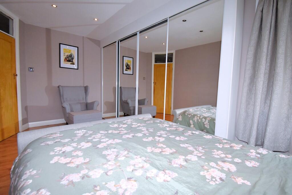 Master Bedroom 3