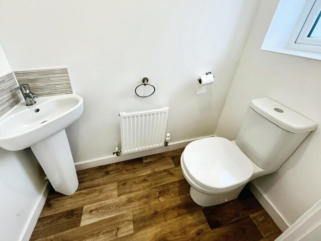 Ground Floor Wc