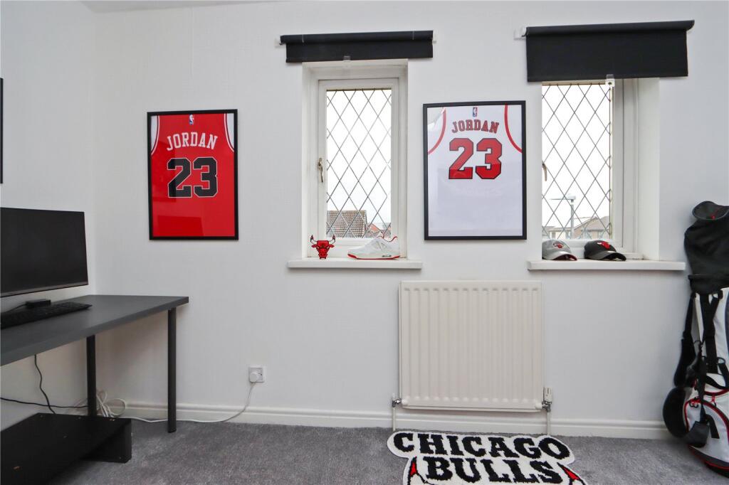 Bedroom 2 Pic 1