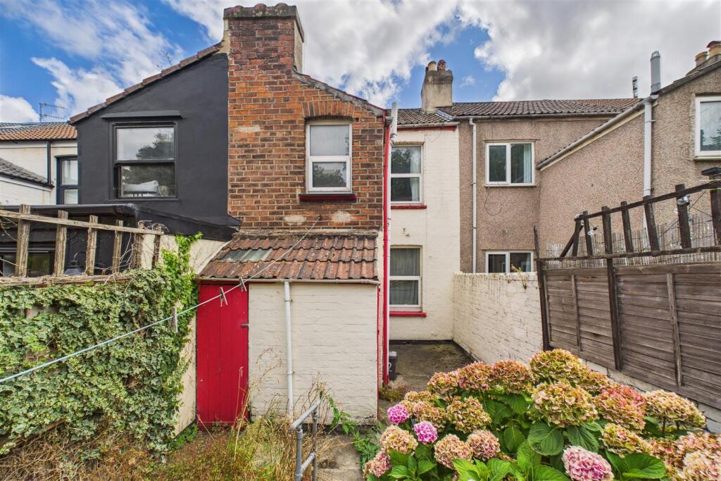 12 Herapath Street, Barton Hill, Bristol, BS5 9SE 