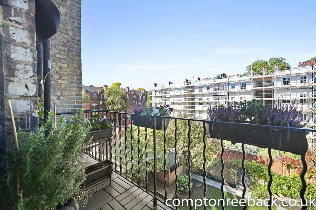 RCCR-  elgin manstions-balcony 3 (1).jpg
