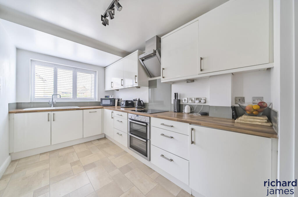 3fea15d47dad4c46aa0f8379908e3c03