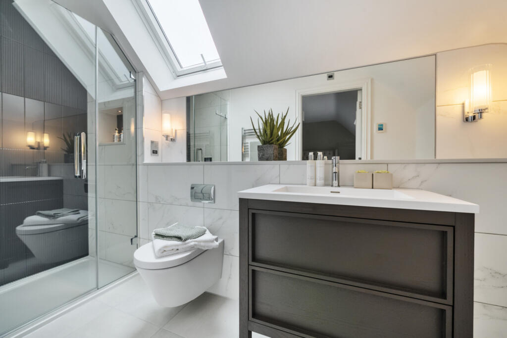 Ensuite