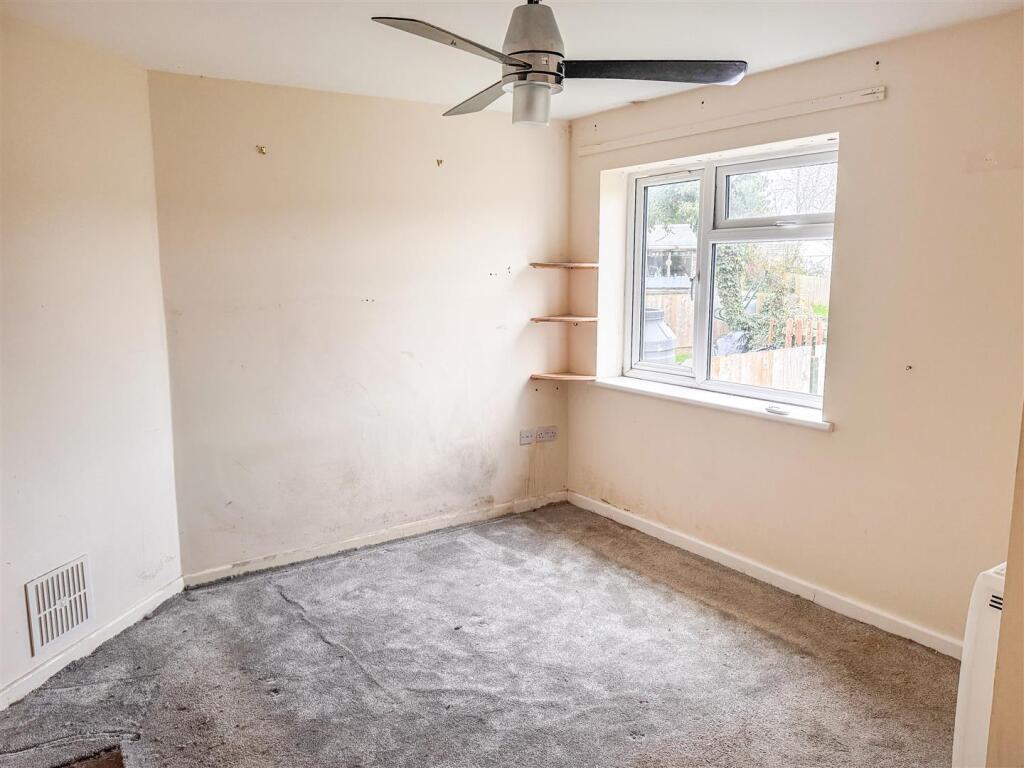 5 Queens Hayes, Willey Lane Sticklepath, Okehampto