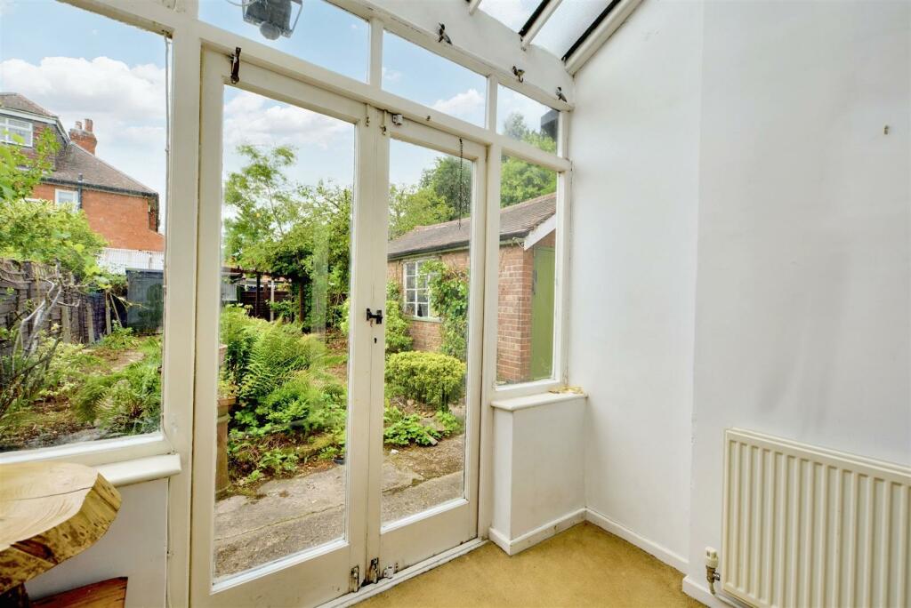 Sunroom_1.jpeg