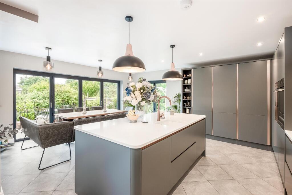 32 Maidenhead Road-4.jpg