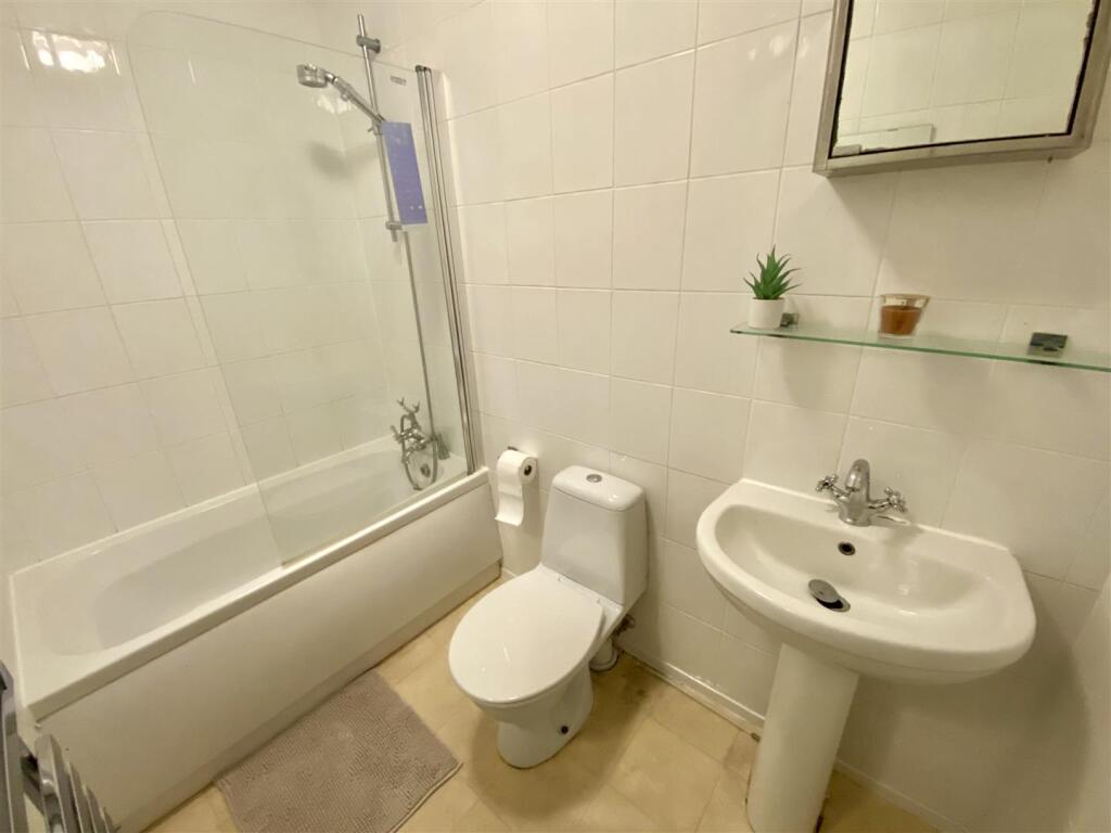 Bramleys Estate Agents - Granny Lane - Mirfield (1