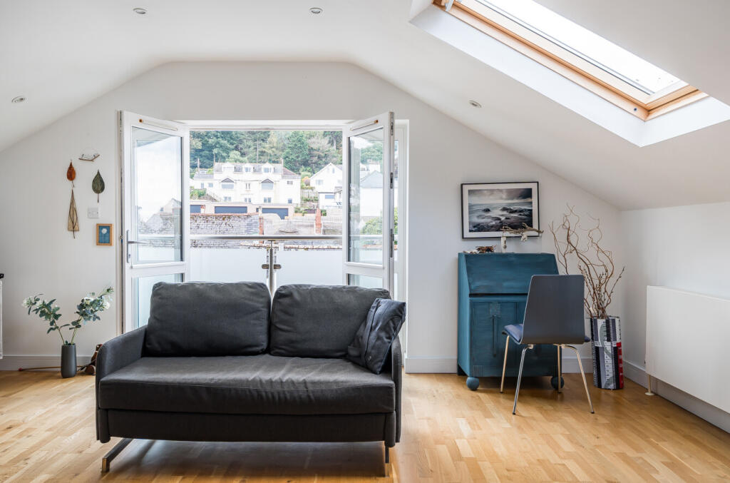 1357417-11-68cd8a...