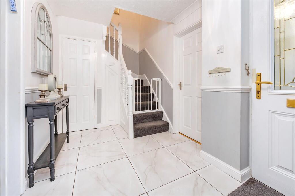Entrance Hall.jpg