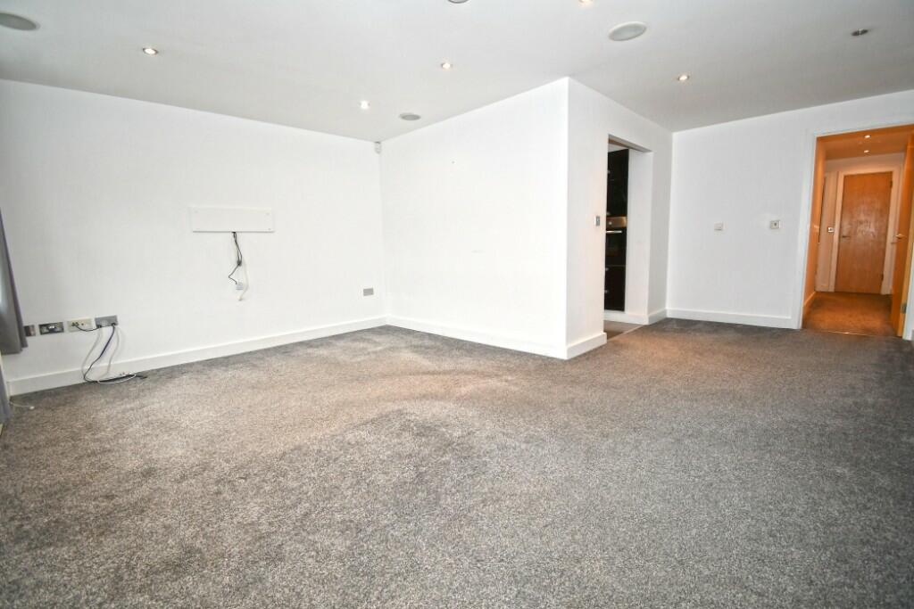 Sitting/Dining Room