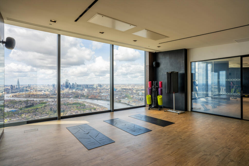 Landmark Pinnacle Gym