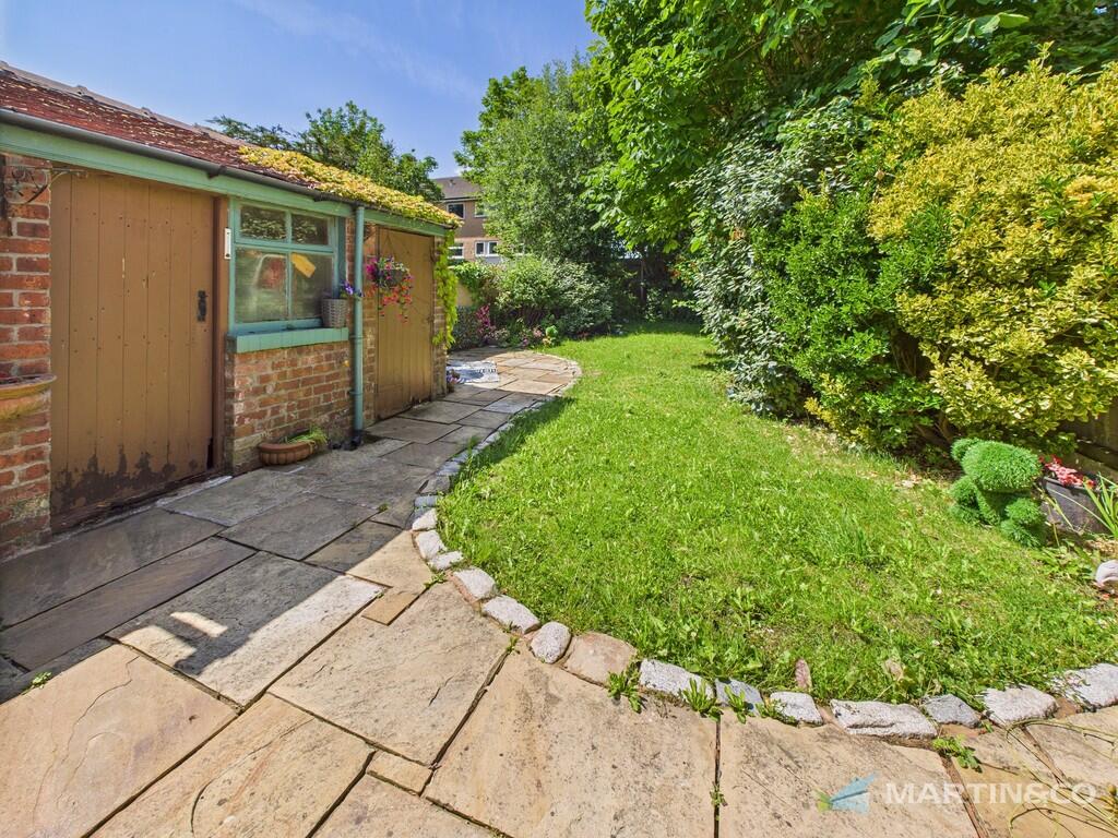 CAM02318G0-PR0473...