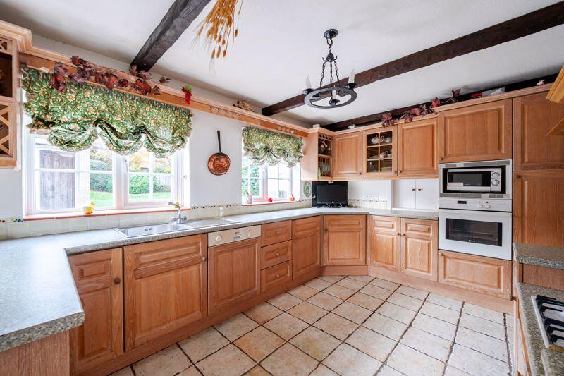 Chaldon Common Road, Caterham