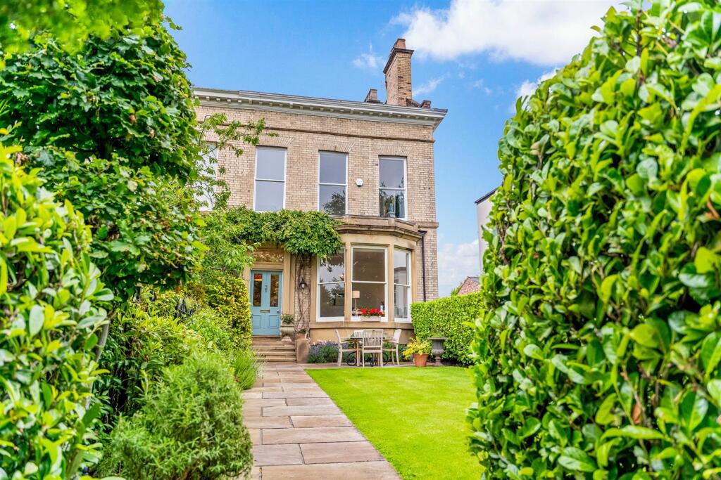 Vendors choice for main