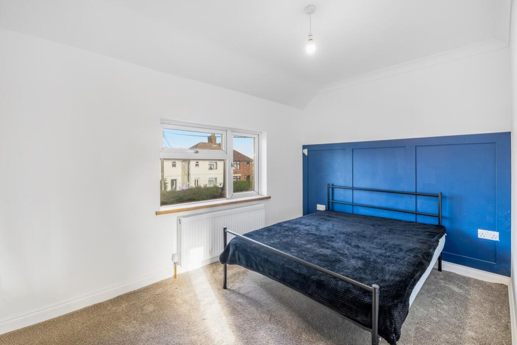 28 Albert Avenue (Gedney)-24