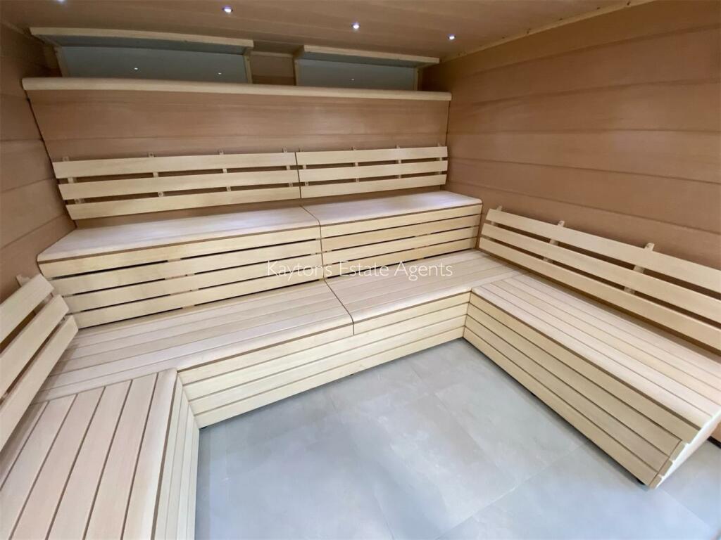 Sauna.jpg