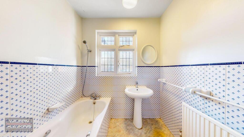 24 Shaftesbury Avenue, Kenton - hecp5XlH6fexAZGWTU