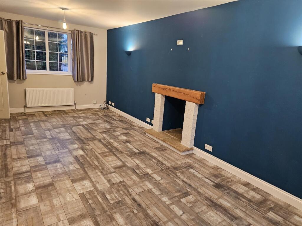 lounge.jpg