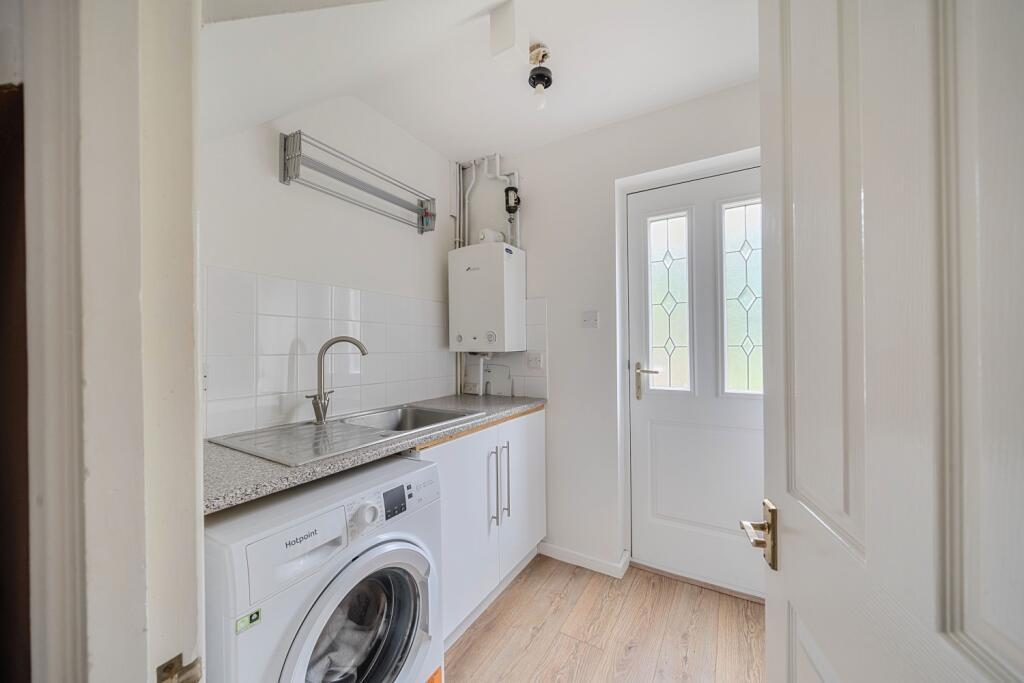 1300916-22-6841caea7a01d