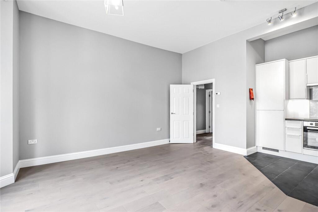 Kitchen/Living Room