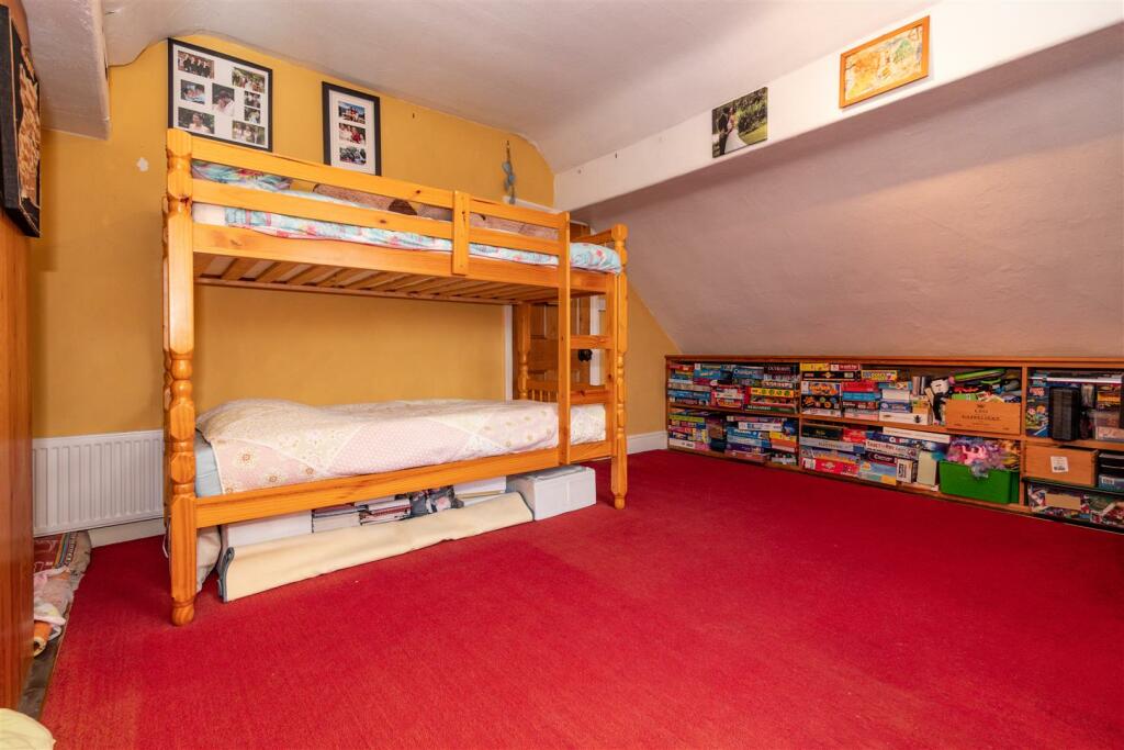 Bedroom 4 Aspect 3