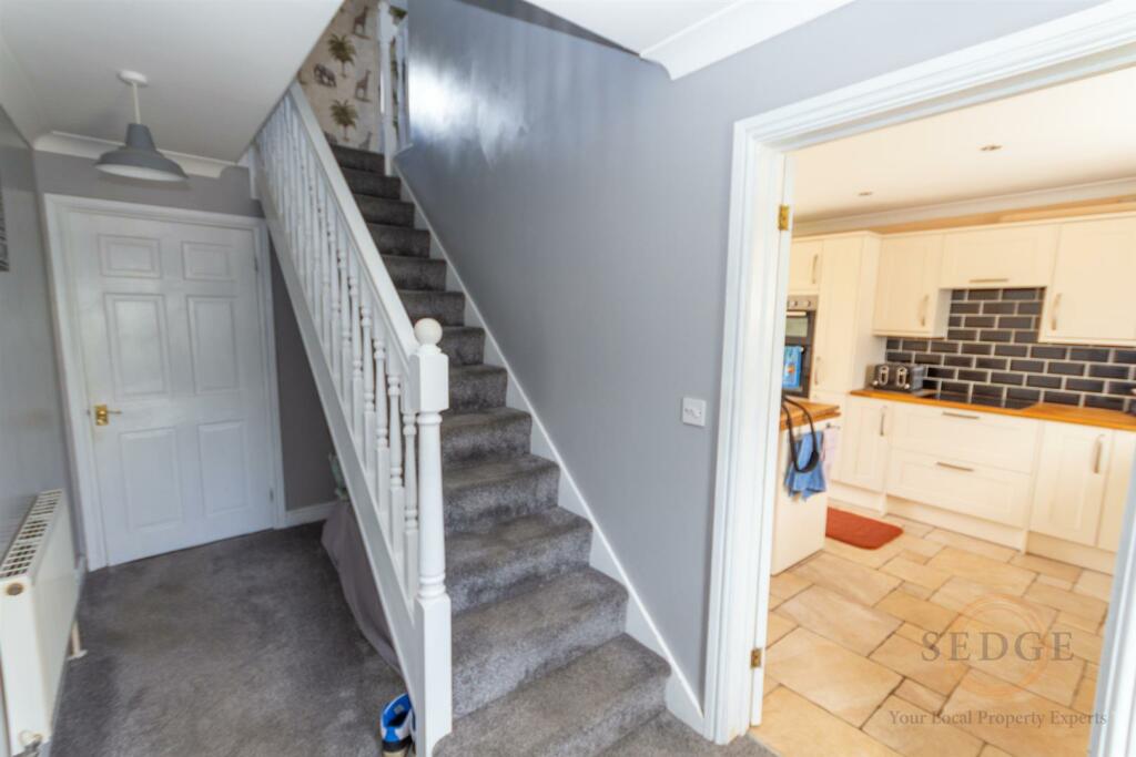 6 house -08.jpg