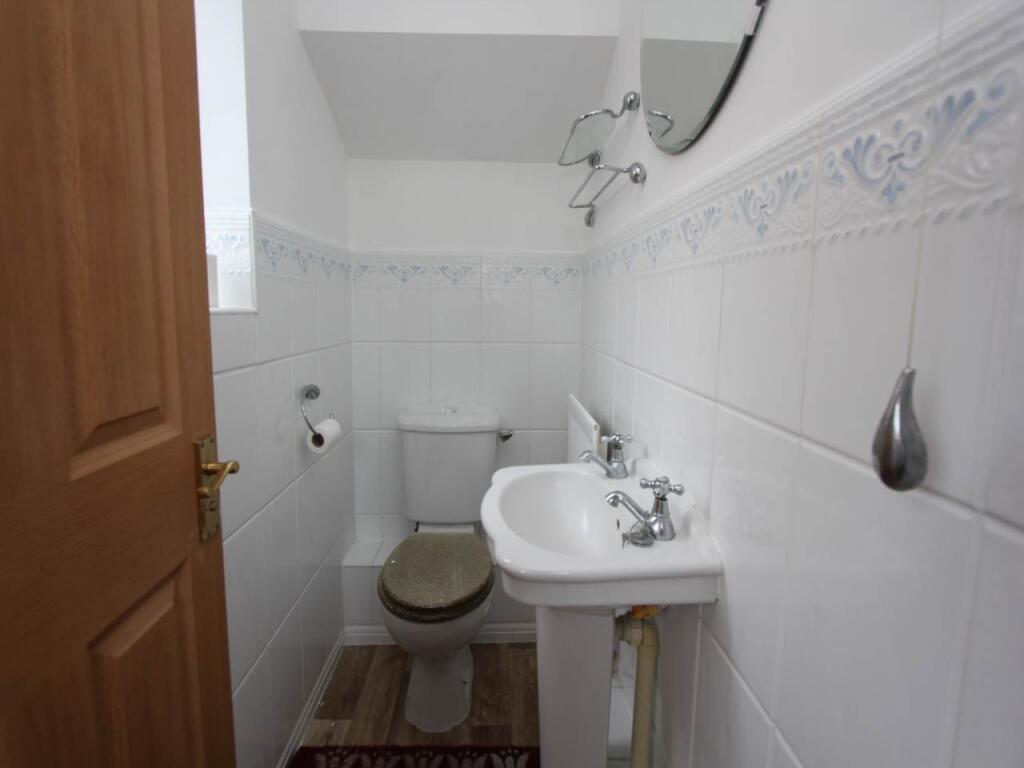 Cloakroom WC