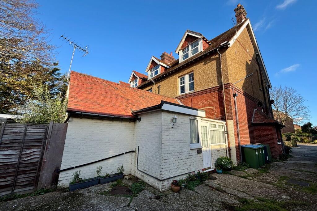 66D Norfolk Road, Littlehampton, West Sussex, BN17 5HB