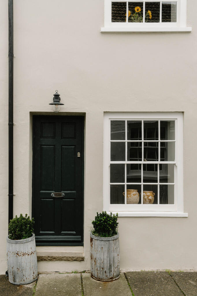 316704 - Brewer Street-2.jpg