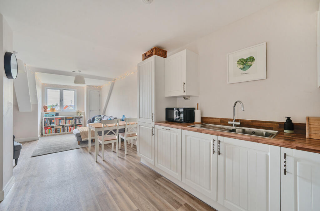 1289668-17-682eff...