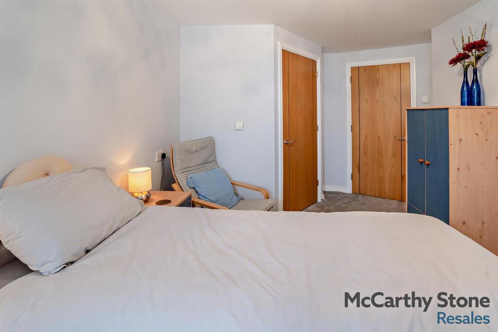8667041-interior06-800.jpg