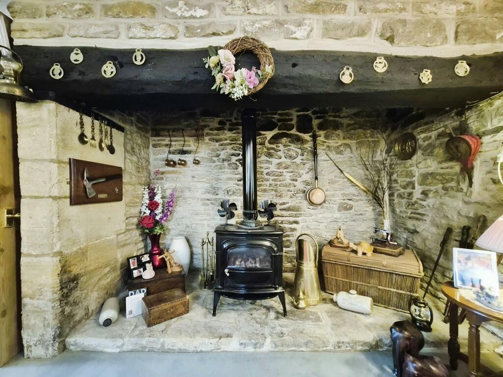 4d8fa368-10000148...