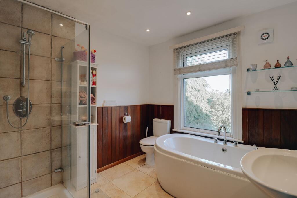 Family bathroom