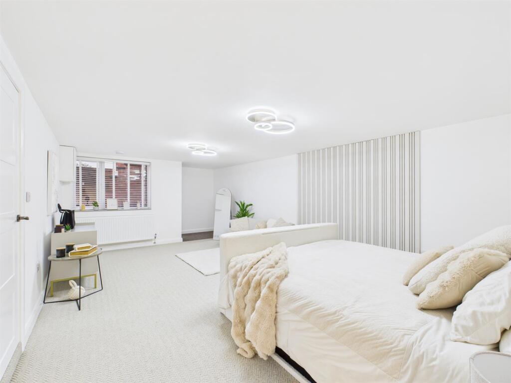 Double Bedroom One