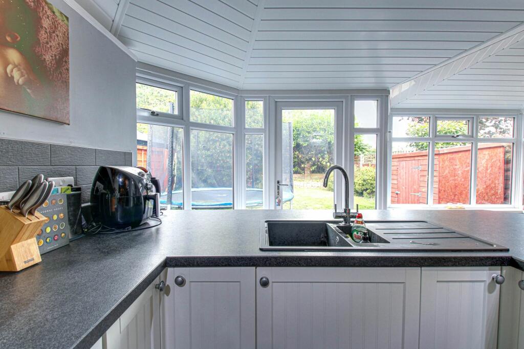 Kitchen Diner (Conservatory)