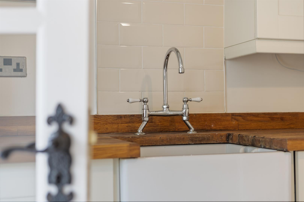 EL_194 Carter Knowle Rd, Sheffield 09_297.png