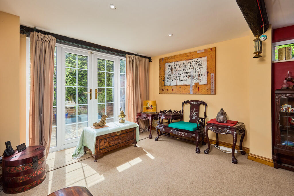 Edward Knight 202...