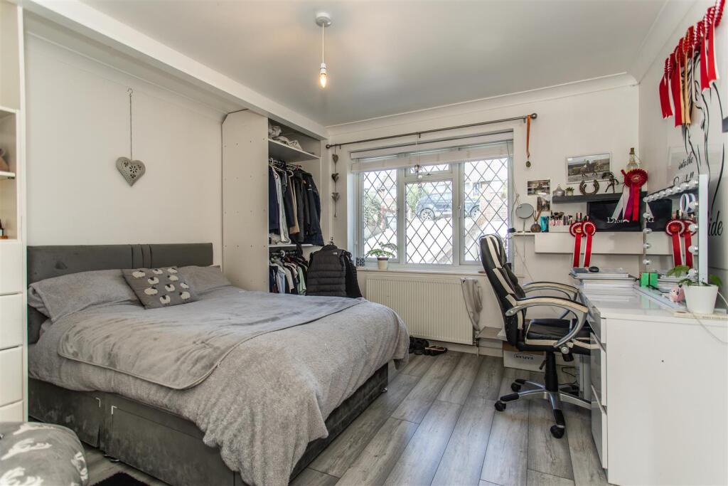 31 Claremont Road-18.jpg