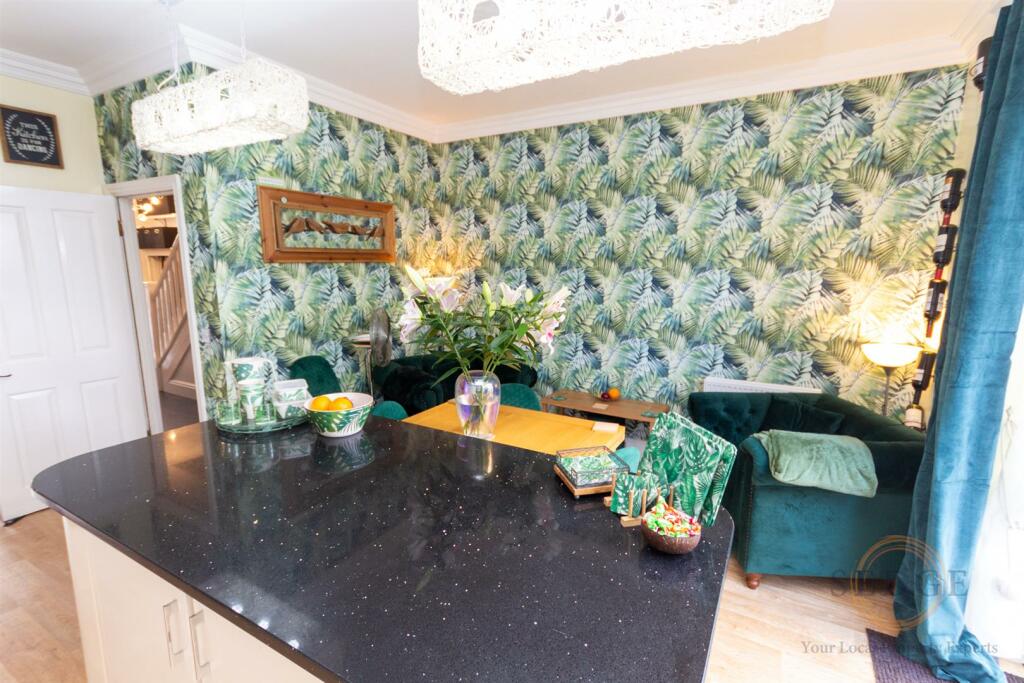 12 redbourne -20.jpg