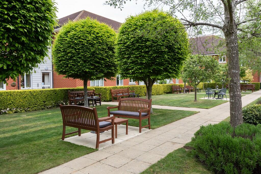 Gressland Court