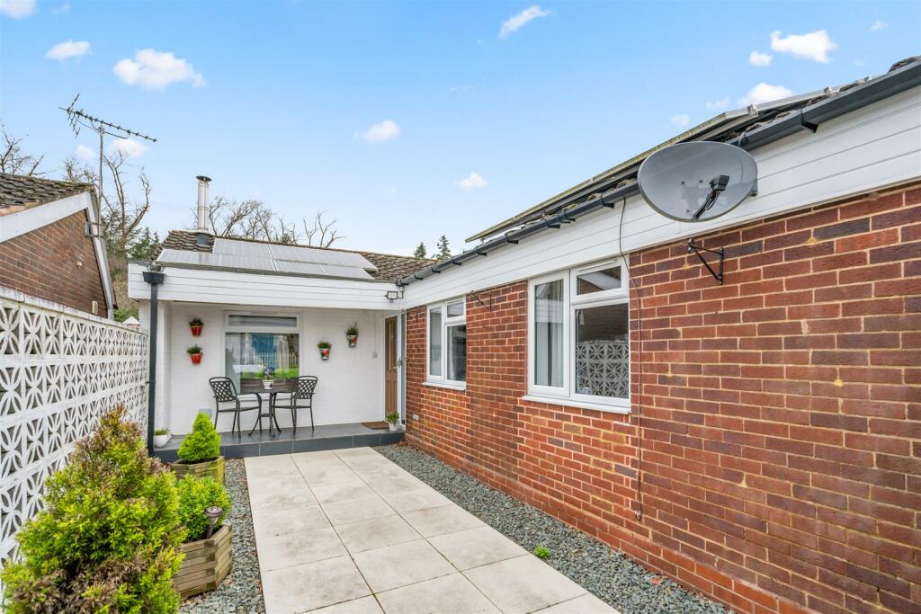 153 Station Lane-33_lo.jpg