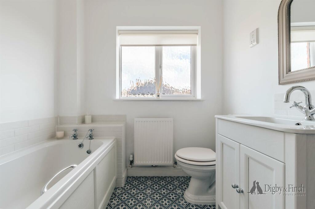 3 Witchley Close -40.jpg