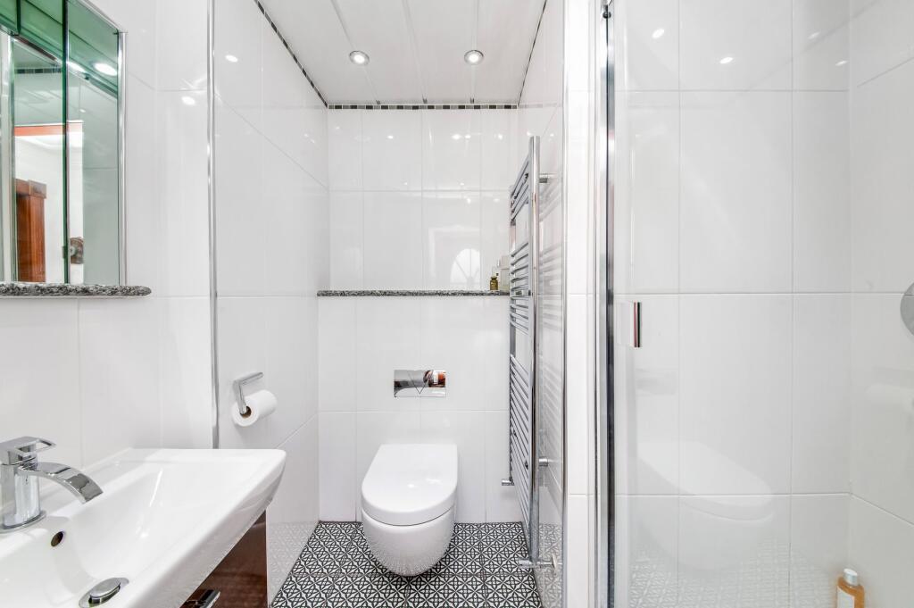 DOWNSTAIRS SHOWER ROOM