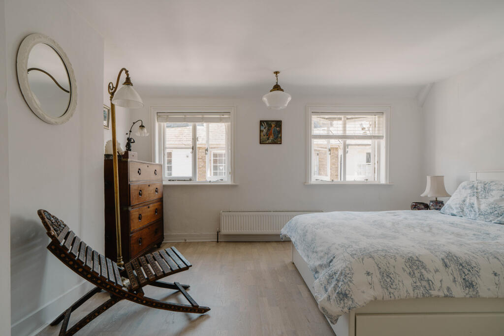 280557 - Upper Street_High Res-59.jpg