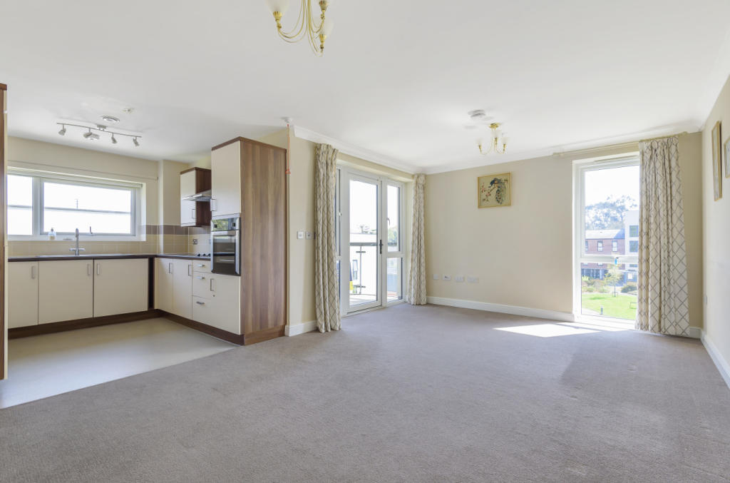 Lounge/Kitchen
