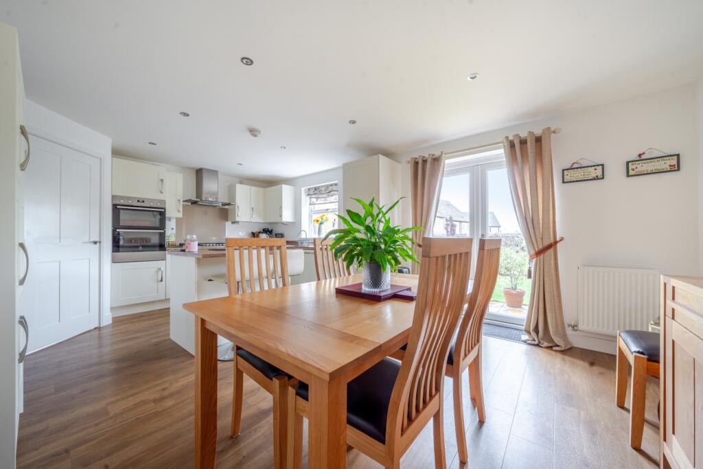 1348626-15-68b6e16fa952d